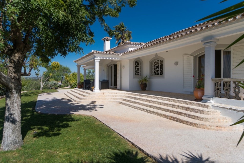 Akivillas Vilamoura Emerald II view 3