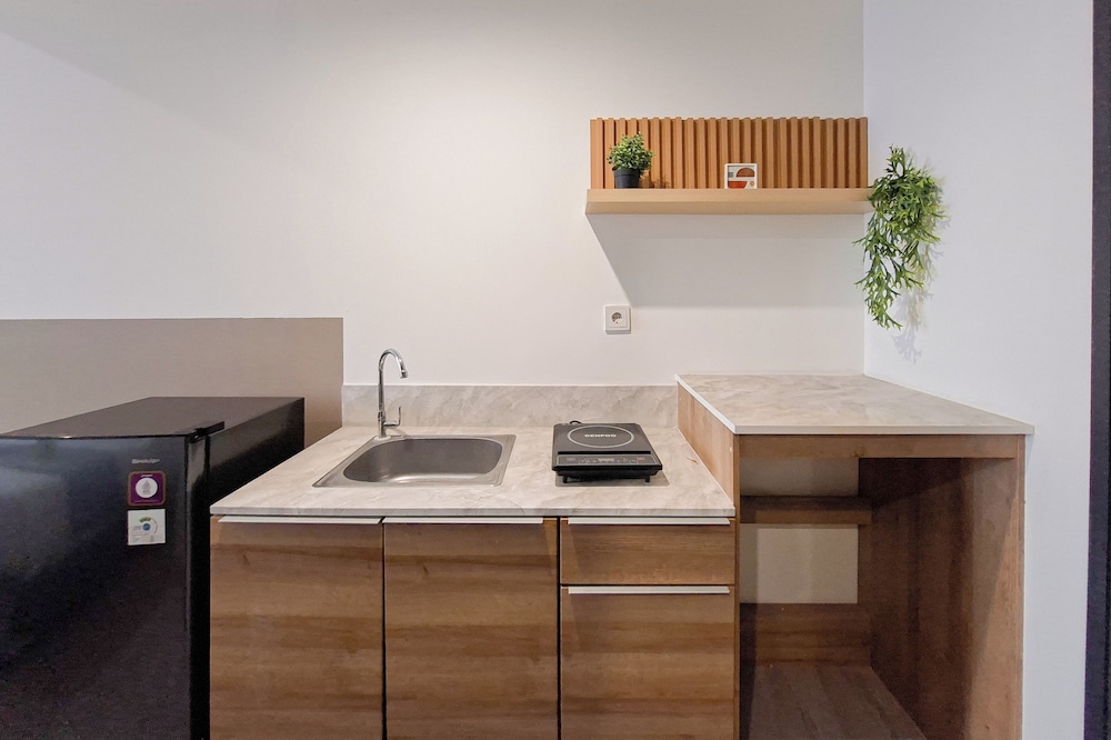 Studio Apartment Near Binus @Alam Sutera At Collins Boulevard
