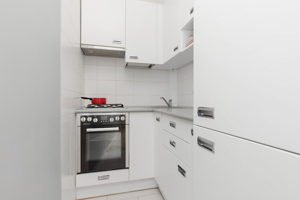 Studio Wojska Polskiego by Renters view 3