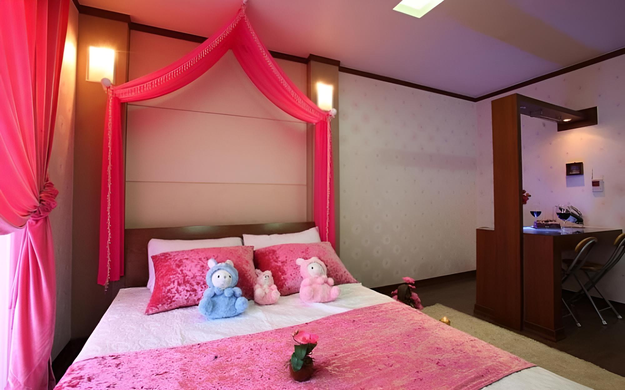 Taean Haengbokan Terrace Pension view 5