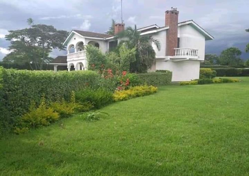 Lux Suites Marura Holiday Villa Nakuru view 2