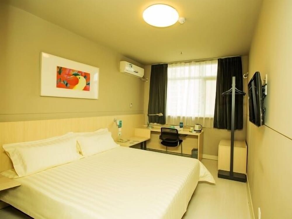 Jinjiang Inn Chuzhou Langya Street