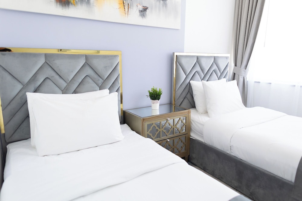 HAPPY SEASON I Sky Gardens in DIFC 1BR