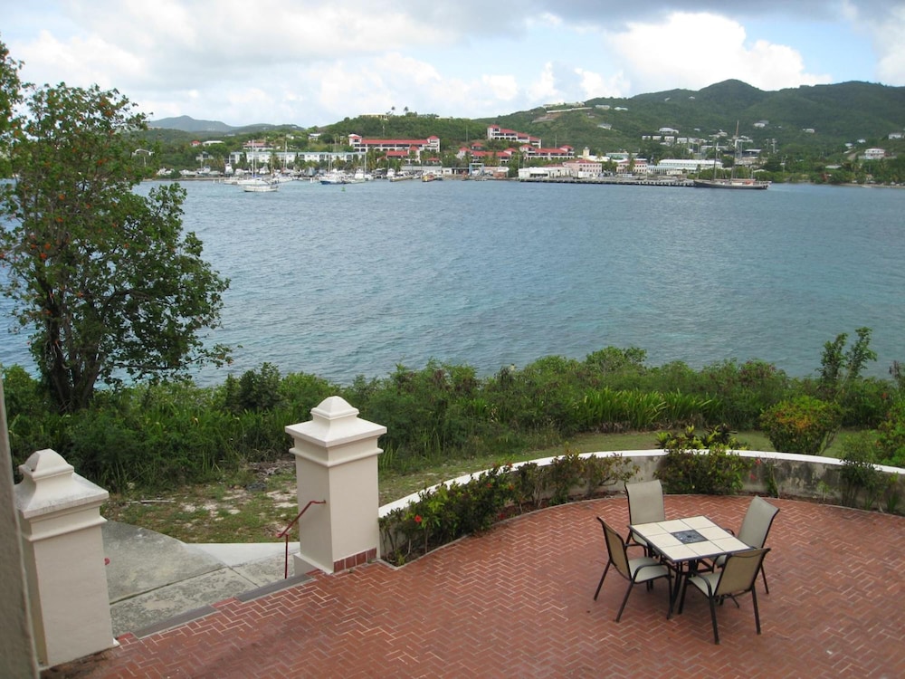 Hotel on the Cay - Property Image 12