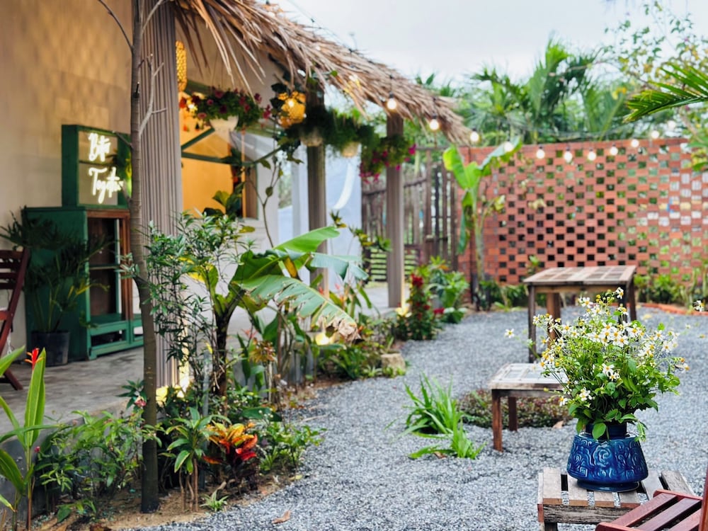 An Bang Beachside Boutique Homes & Villas