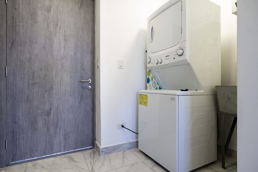 w Brilliant 1BR w Beautiful View in Calle 50