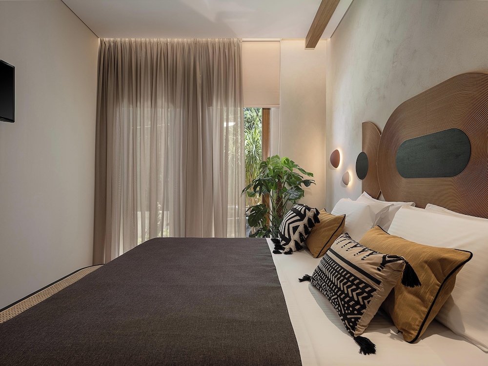 Xenios Dias Apartments view 2