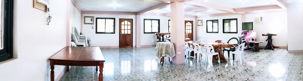 Fil Dane Inn