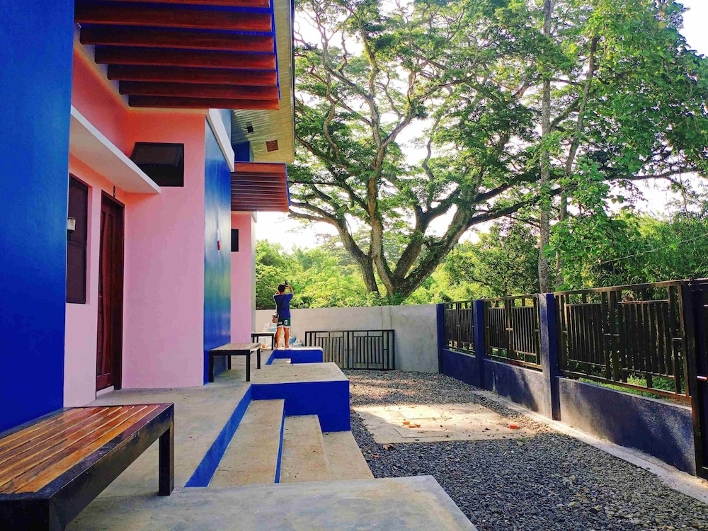 Amwani Azure