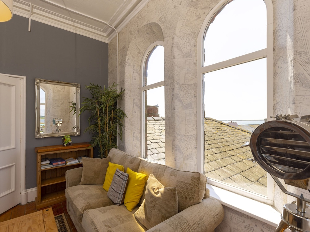 Roa Island House