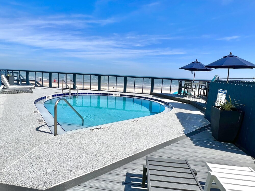 Ocean Overlook - Sea View at Symphony Beach Club