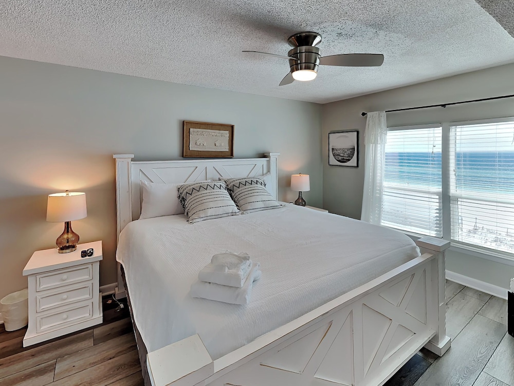 Sea Oats #603 by Southern Vacation Rentals
