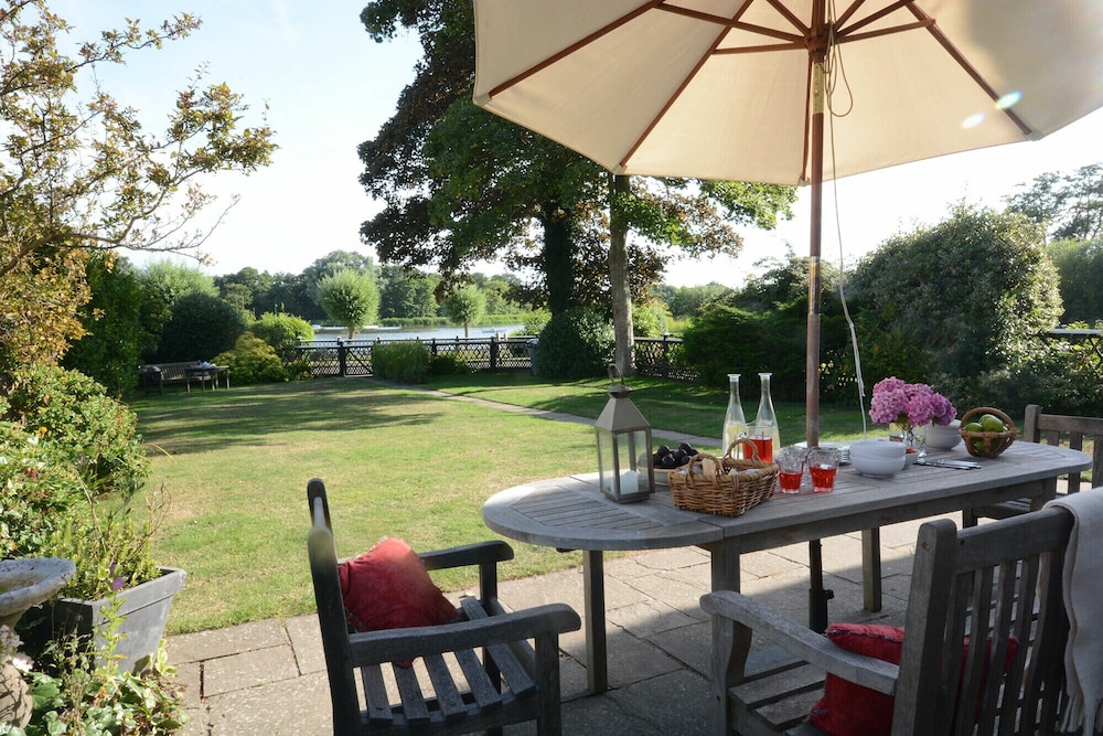 2 The Bays, Thorpeness