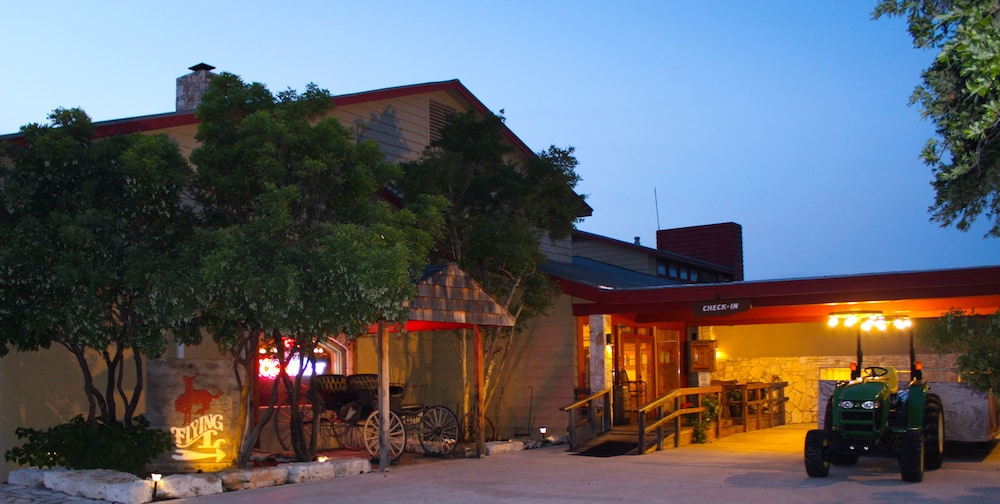 Flying L Ranch Resort