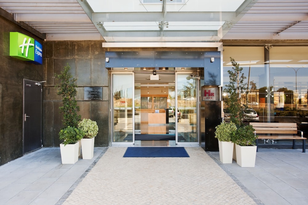 Oeiras Vacations - Holiday Inn Express Lisbon - Oeiras, an IHG Hotel - Property Image 22
