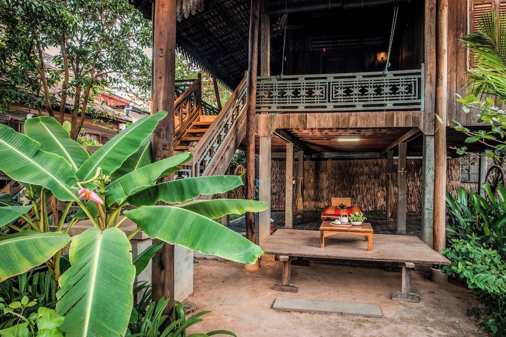 PHUM KHMER LODGE