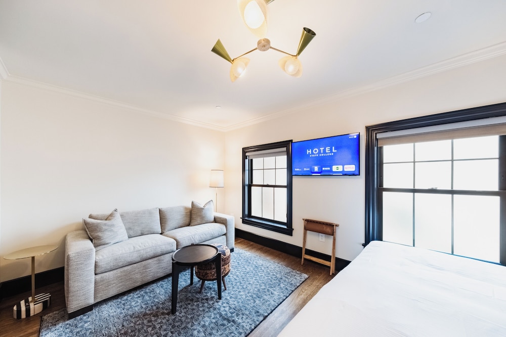 Hotel State College