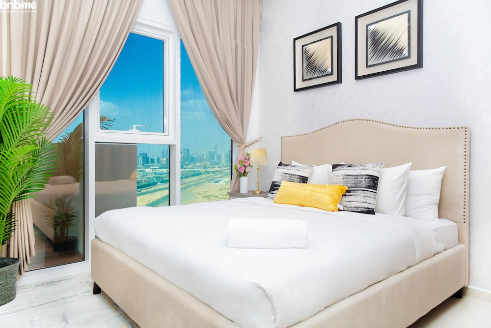 1B-Golf Vita-1805 by bnbme homes