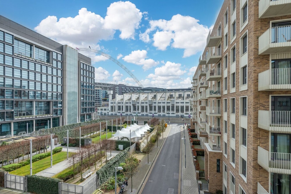 Dakota Apartment Wembley Stadium