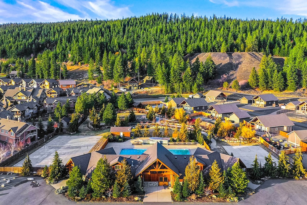 Soak, Night Ski & Explore! Cle Elum Mtn-view Cabin view 5