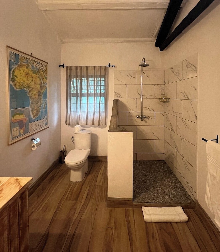 Mount Meru Game Lodge