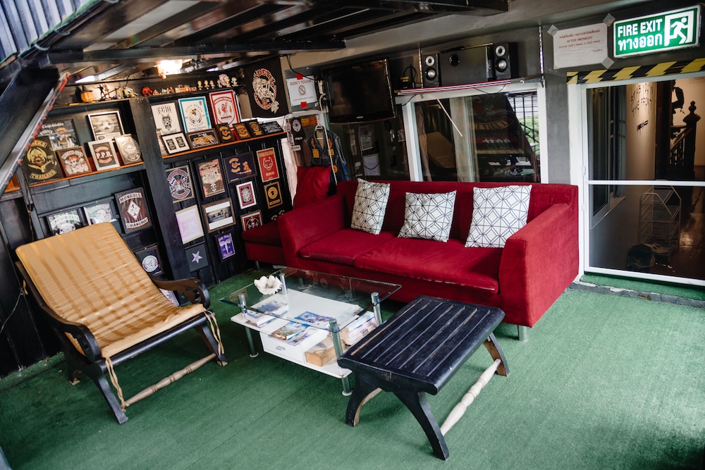 lounge