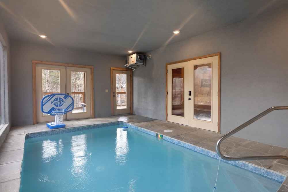 Big Bear Splash 2 Bedroom Cabin