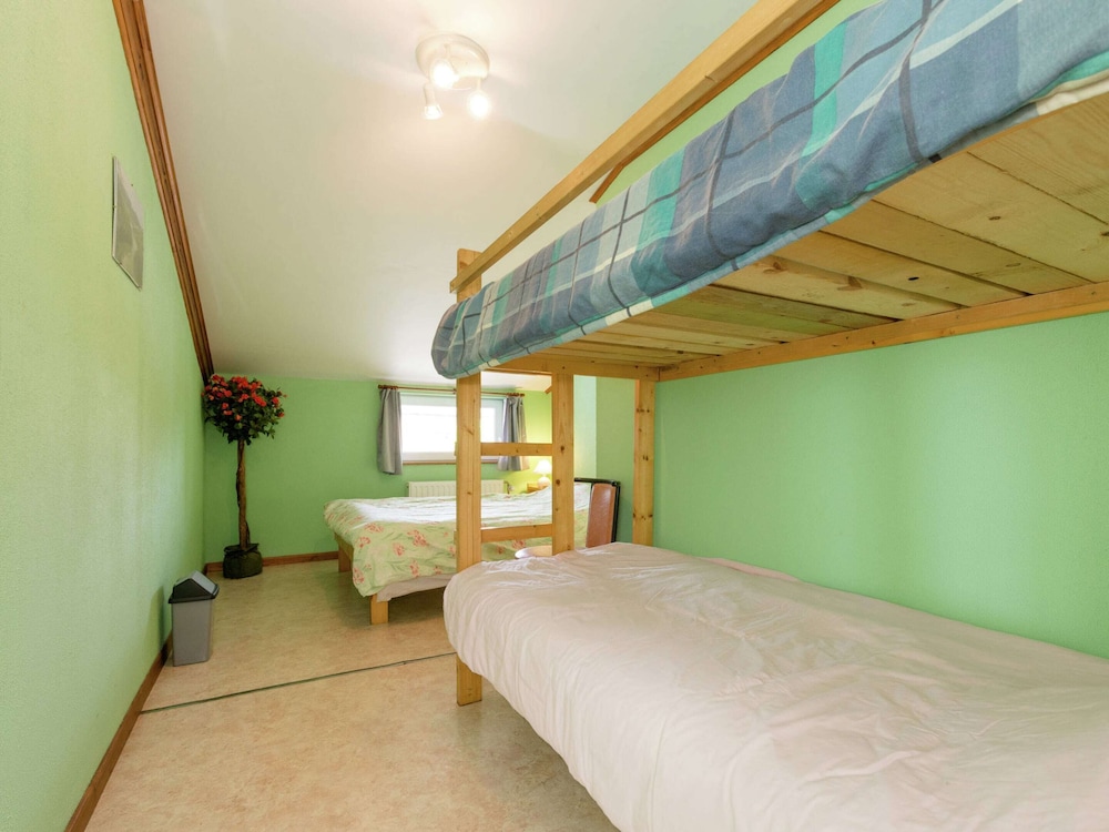 Group Cottage in Lierneux view 2