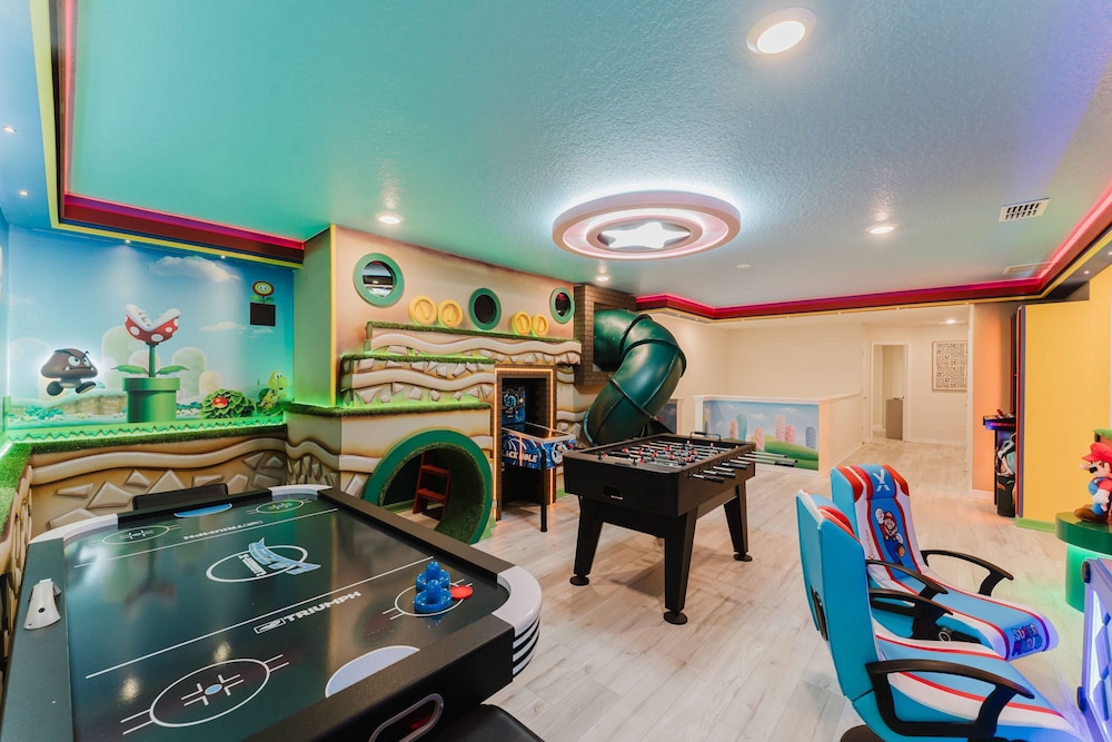 Amazing 7 bd Summerkitchen Gameroom