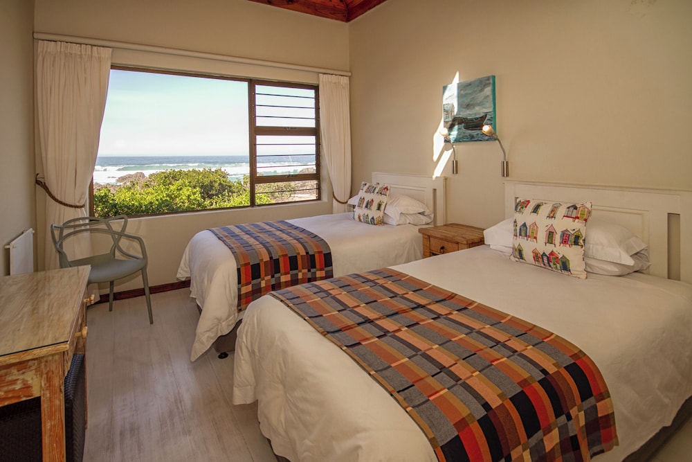ArchRock Resort