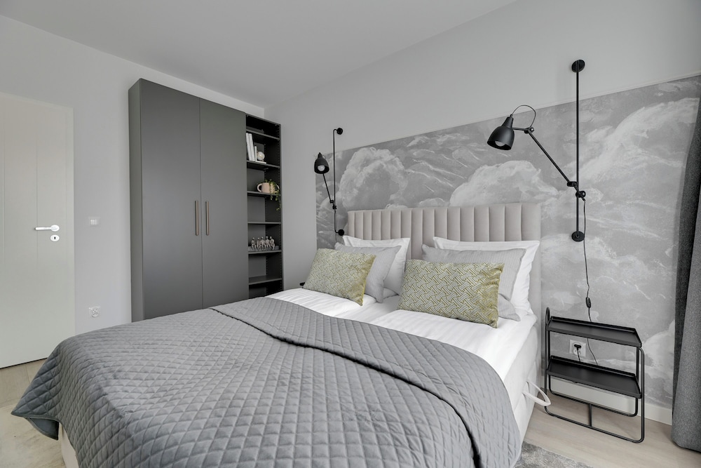 Lion Apartments - SCALA City Center