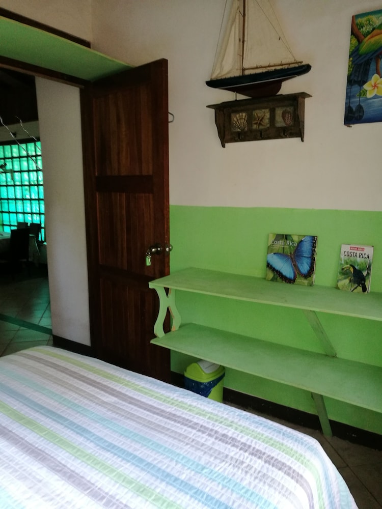 Photo 23