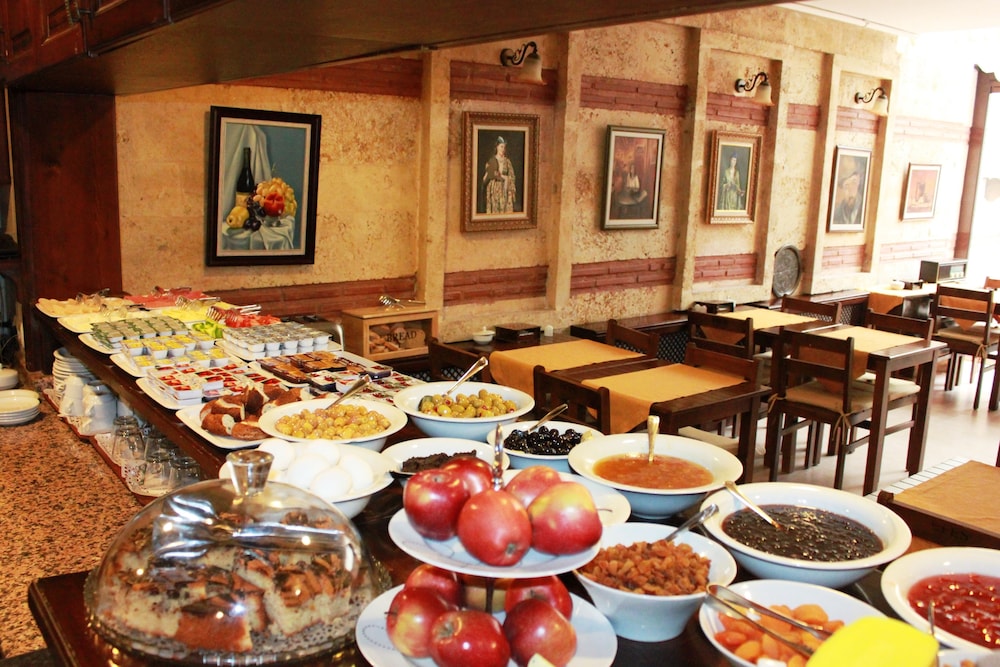 Hotel Sultan Hill becomes Sultan Hill Otel. - Image 22