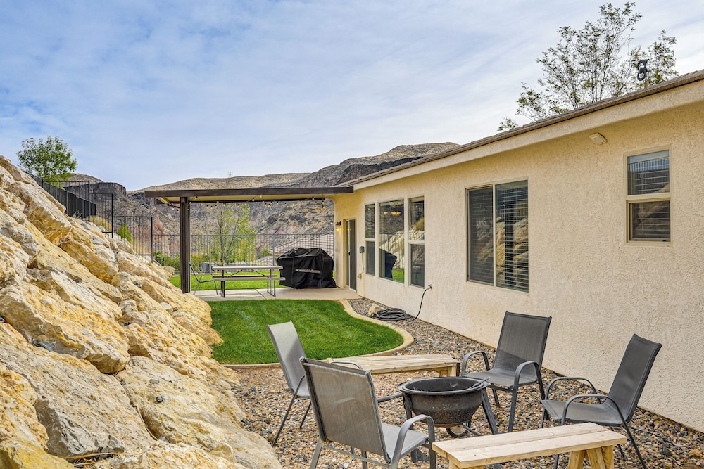 Home w/ Game Room: Near Zion National Park!