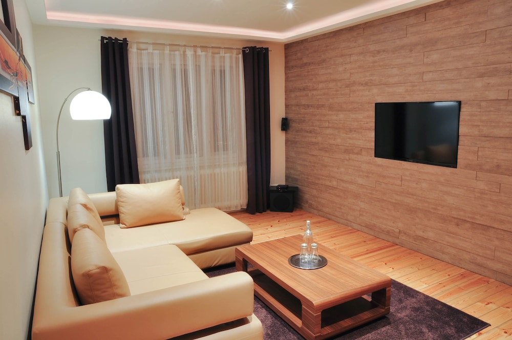 Best City Home Apartment