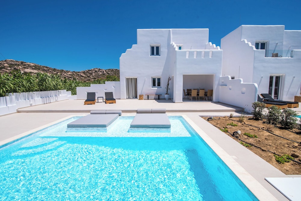 Depis Edem Luxury Villas