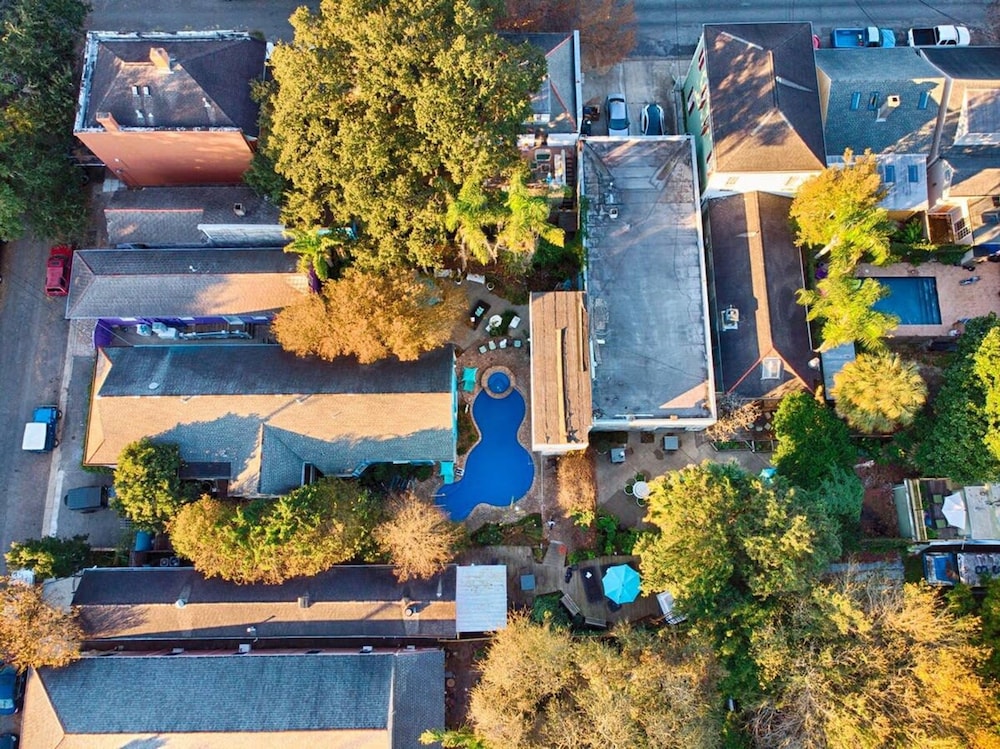 8br-best Location Heated Pool Jacuzzi Spa Gym
