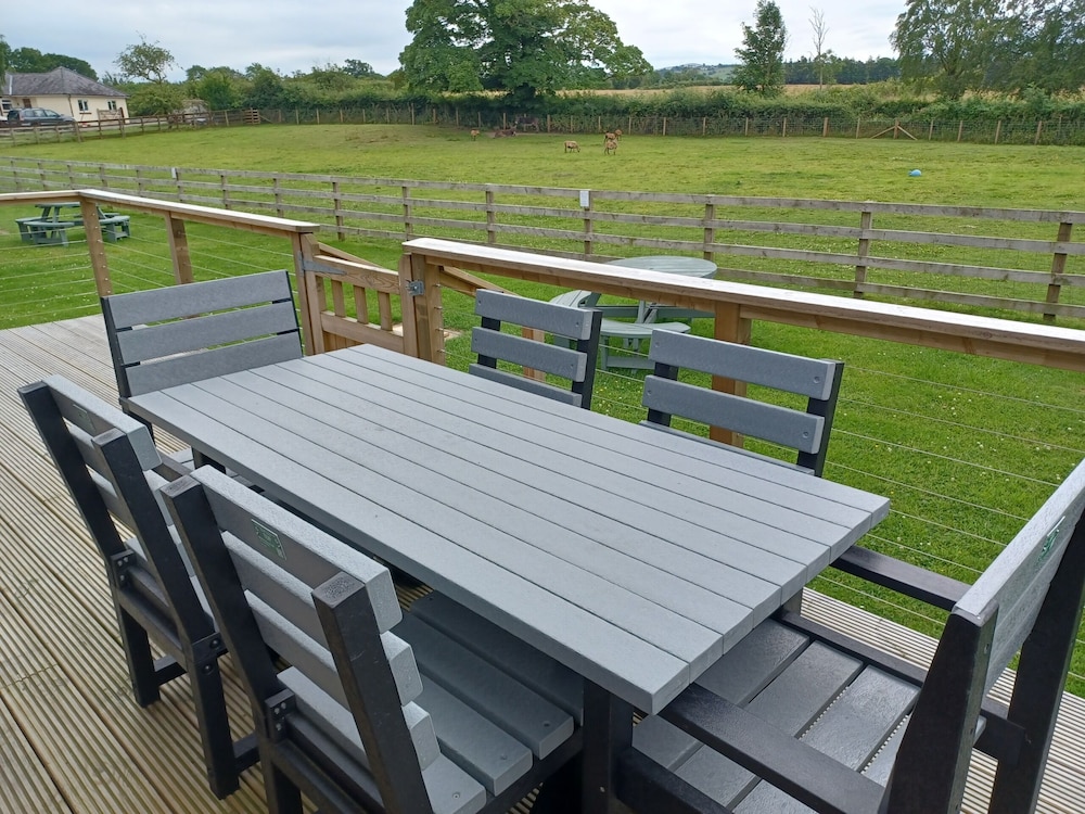 Green View Lodges