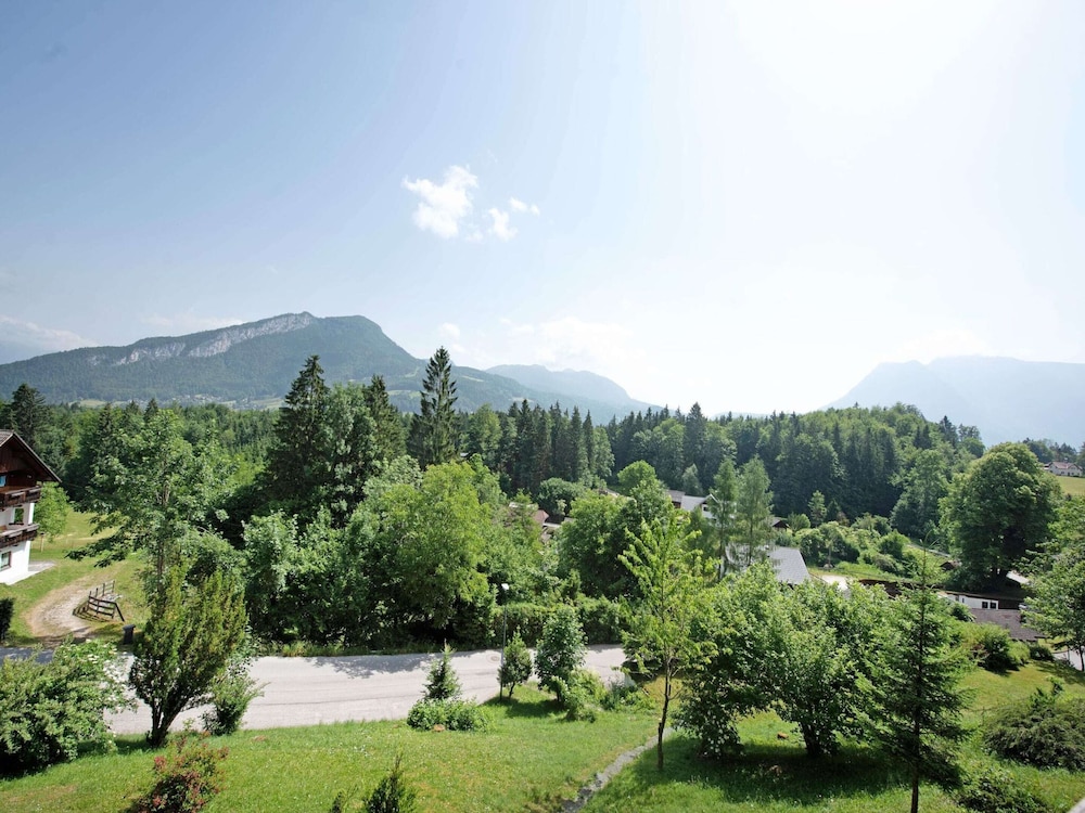 Cosy Holiday Home in bad Goisern With Balcony