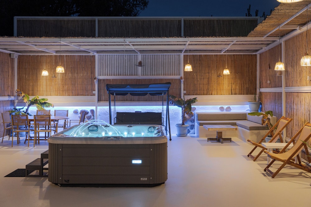 Porfyra Suite 1
