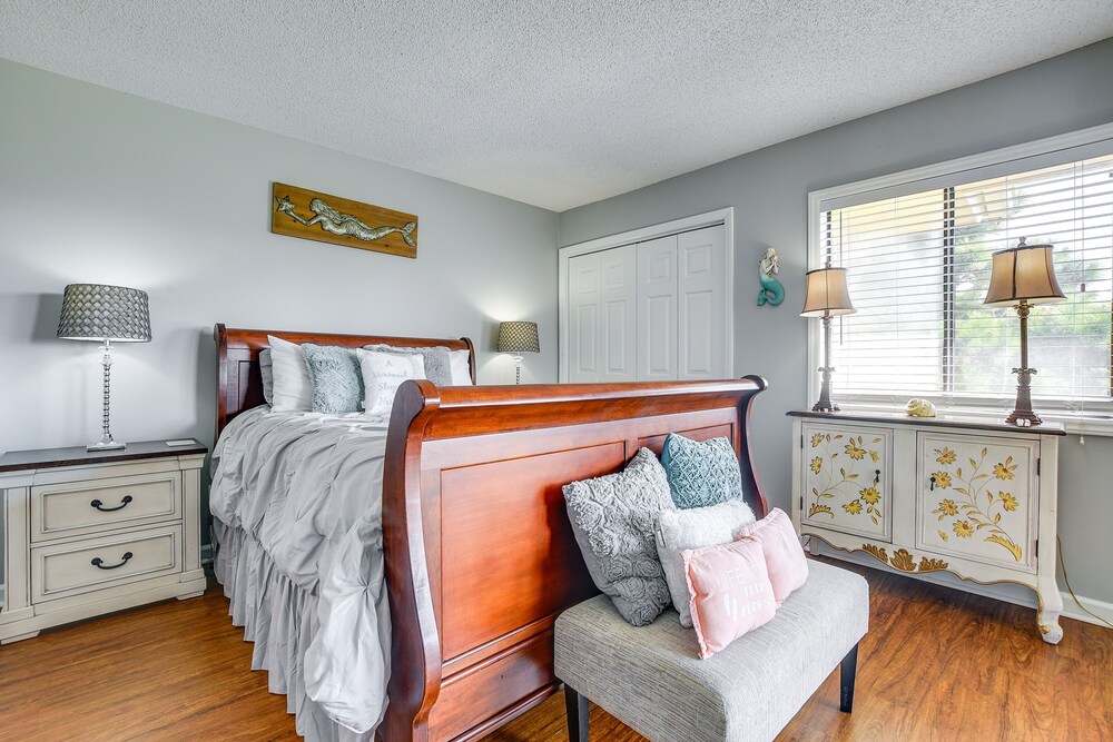 Little River Condo w/ Pool Access - Near Beaches! view 2