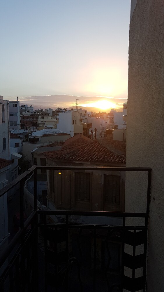 Heraklion Vacations - Arhontiko in the city - Property Image 22