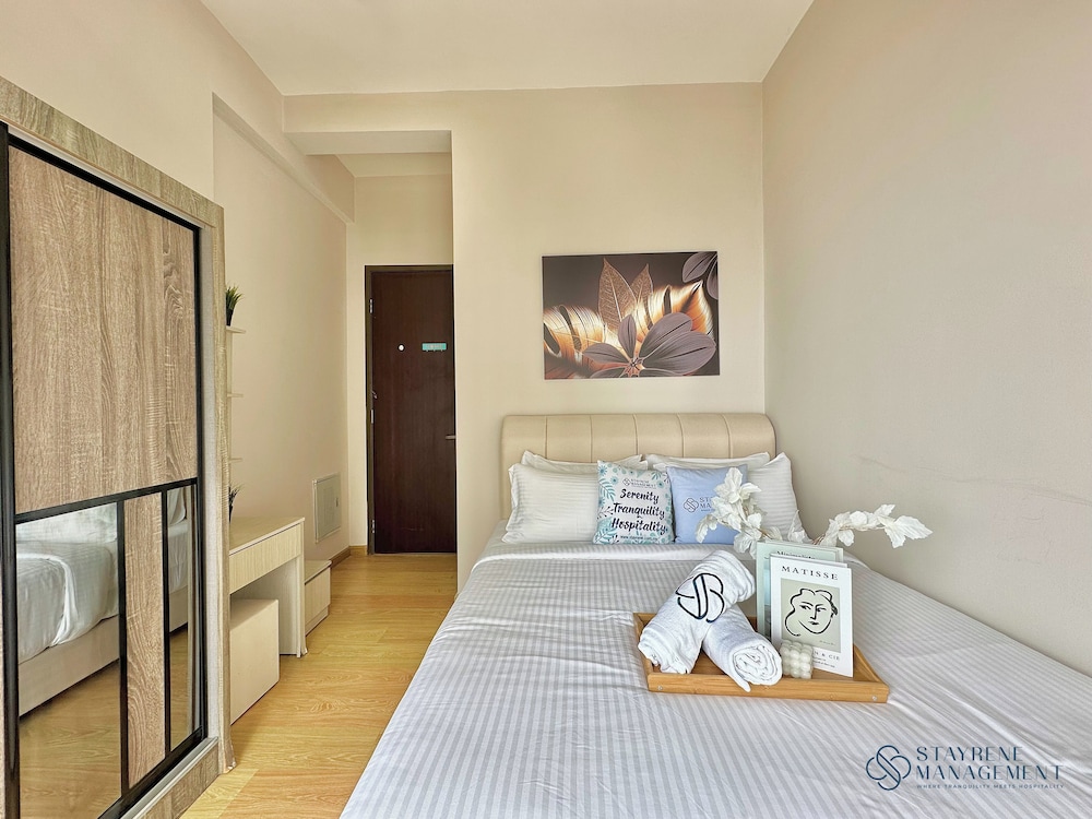 Country Garden Danga Bay Sea View Homestay by Stayrene