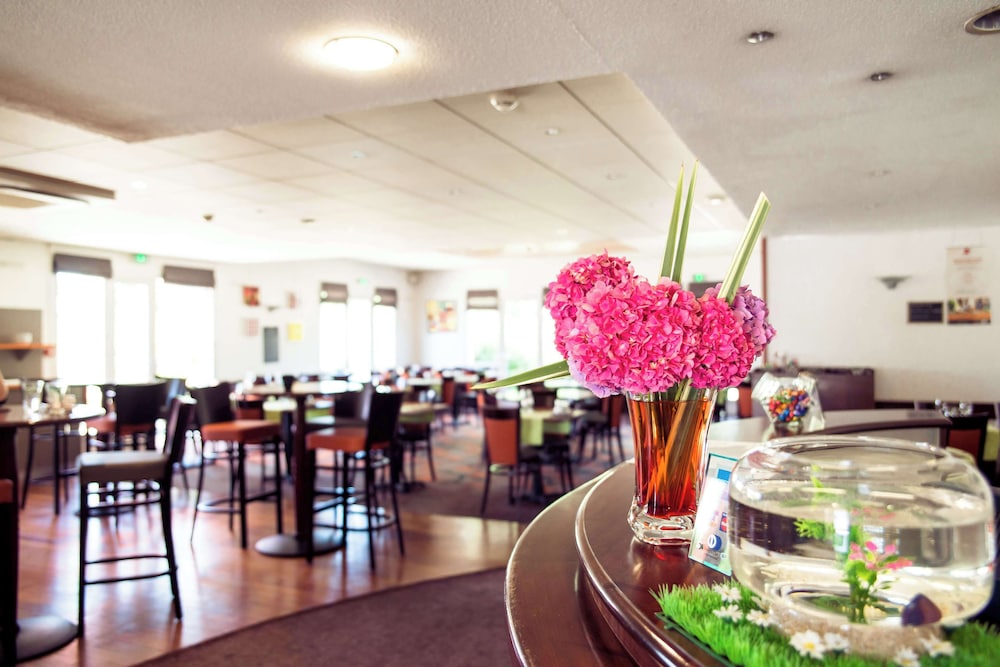 Saint-Herblain Vacations - Brit Hotel Nantes St Herblain - Le Kerann - Property Image 54