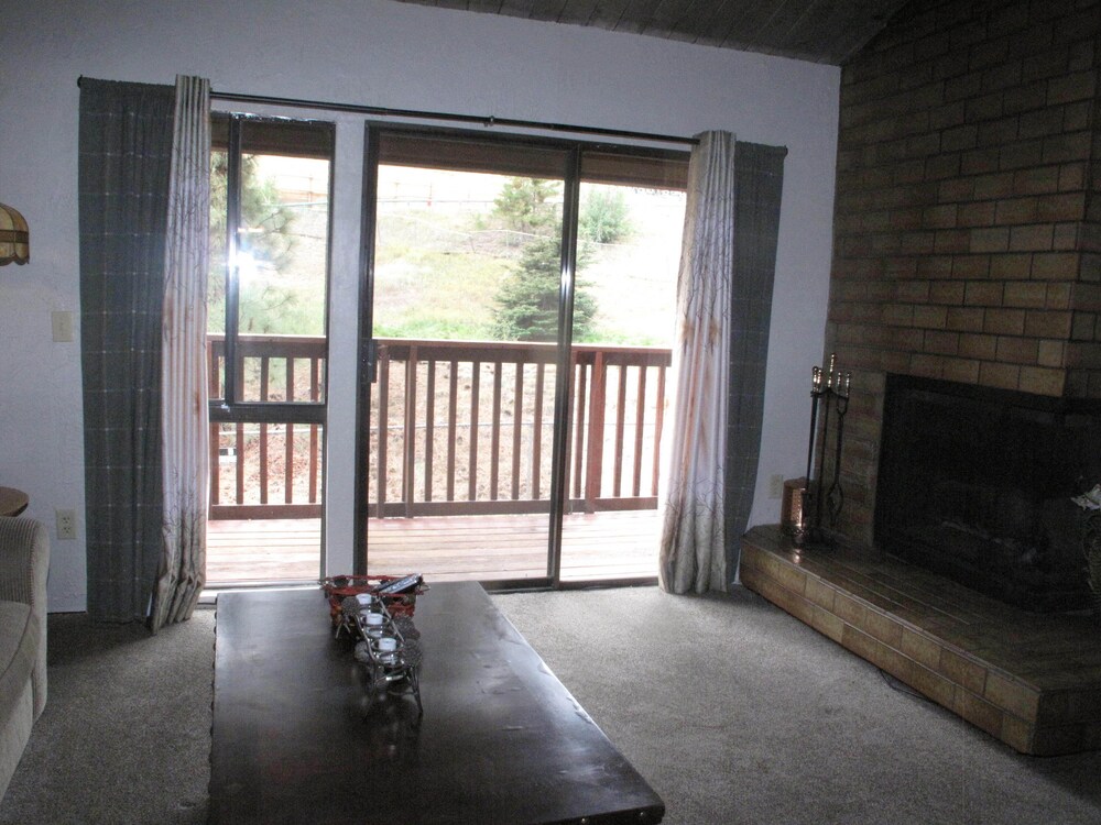 Snow Summit Townhouse Rentals & Sales