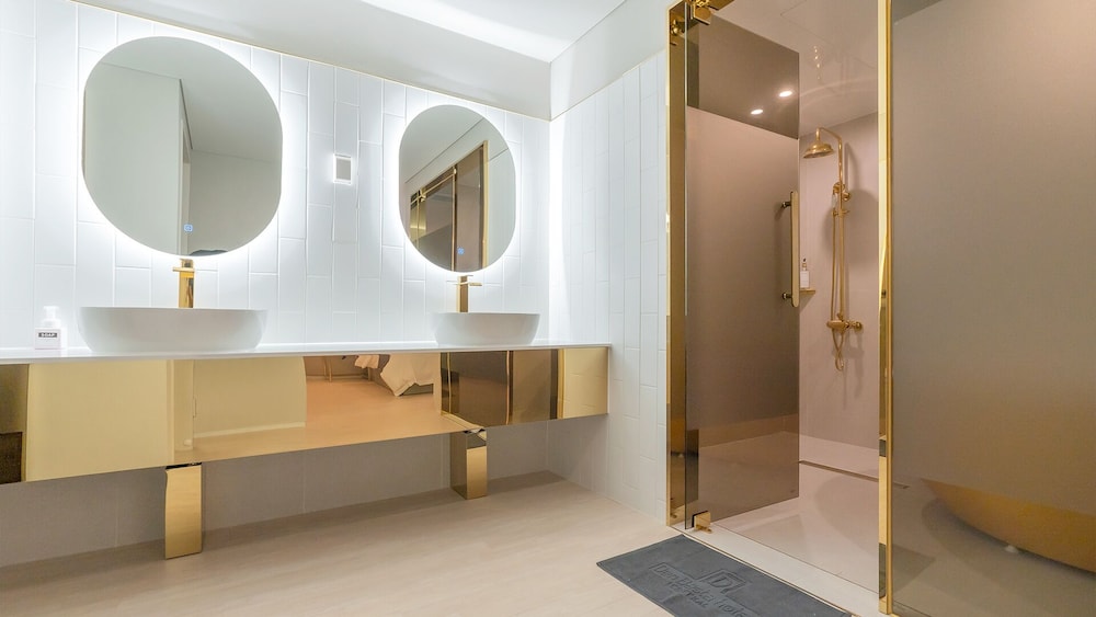 SeoMyeon Denvasta Central Hotel 185