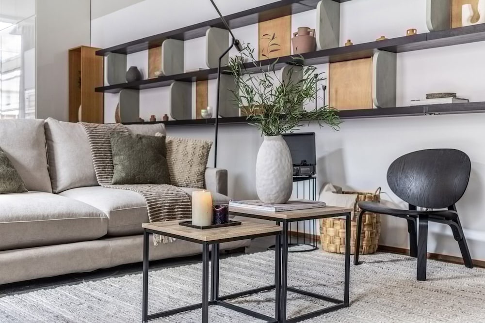 Monroe - 2 Bedrooms in Chueca