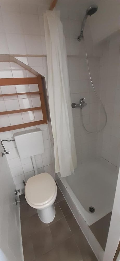 2-Rent Group Hostel Apartments EVE74