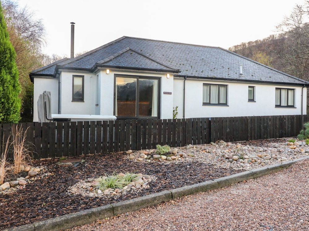 Island View House