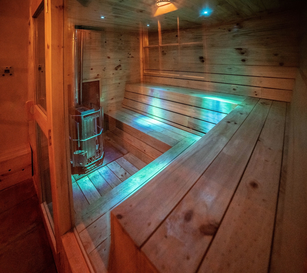 Sacred Dreams Lodge